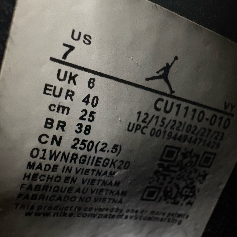 Jordan Men's Black High-Top Sneakers - Picture 6 of 10